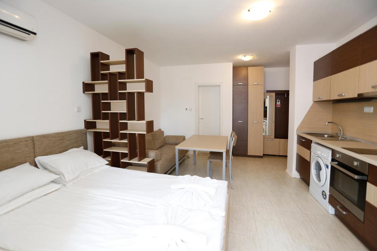 Low Cost Apartments In Green Life Sozopol Extérieur photo