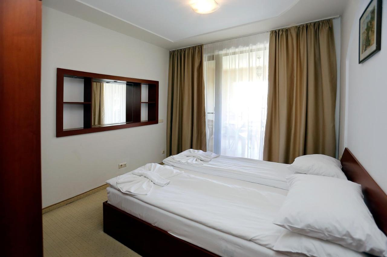 Low Cost Apartments In Green Life Sozopol Extérieur photo